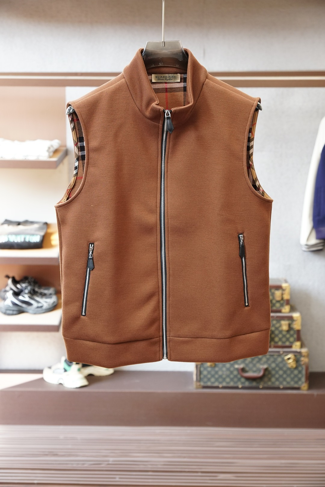 巴宝莉/2025秋冬系列新品🎊🎊-L男士时尚羊毛马甲👍🏼经典品牌图案设计！今年最流行的新品品牌系列，色泽