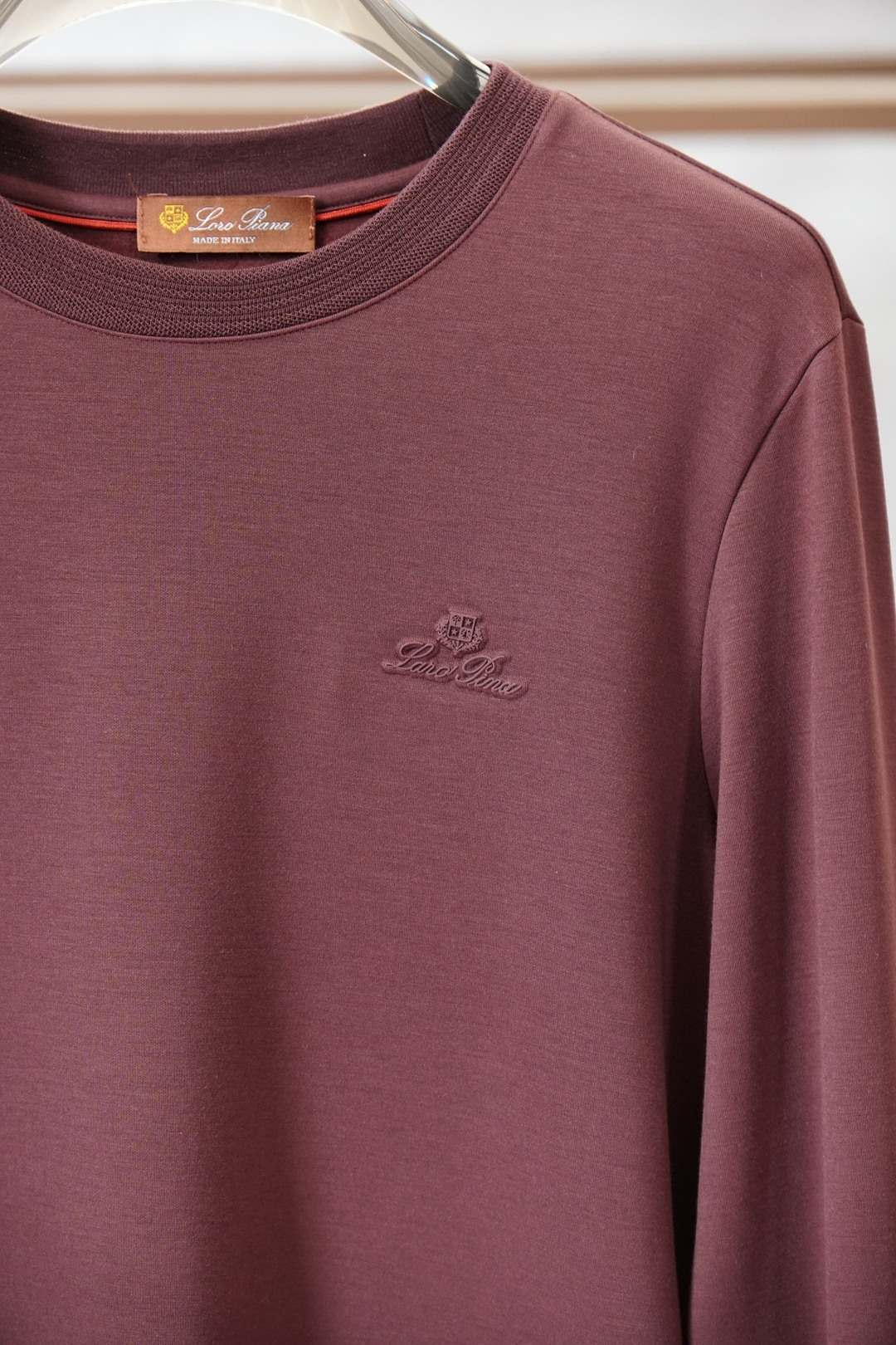 lP🆕桑蚕丝长袖、秋冬内搭天花板🌟🌟谁懂啊！lP🆕这款桑蚕丝长袖也太好穿了😭软糯的桑蚕丝面料贴身穿巨舒服