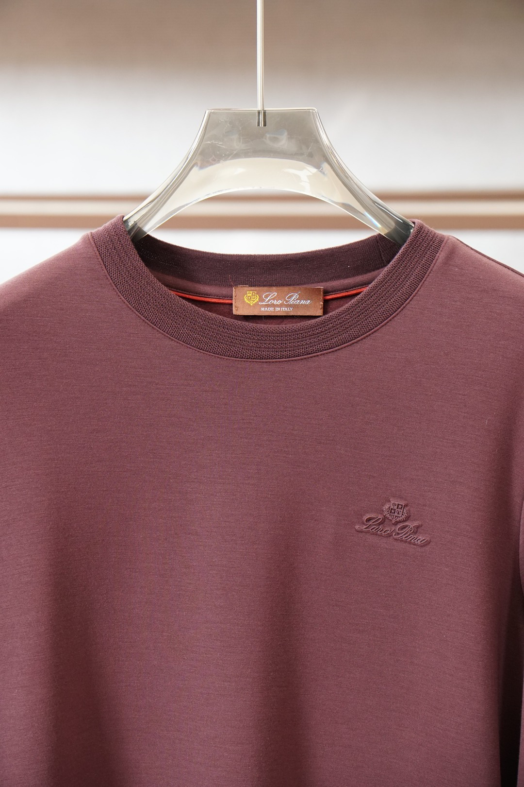 lP🆕桑蚕丝长袖、秋冬内搭天花板🌟🌟谁懂啊！lP🆕这款桑蚕丝长袖也太好穿了😭软糯的桑蚕丝面料贴身穿巨舒服