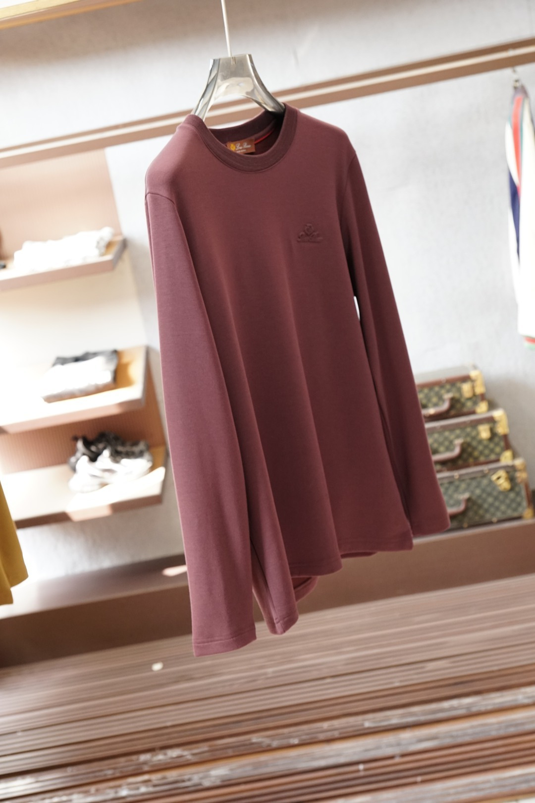 lP🆕桑蚕丝长袖、秋冬内搭天花板🌟🌟谁懂啊！lP🆕这款桑蚕丝长袖也太好穿了😭软糯的桑蚕丝面料贴身穿巨舒服