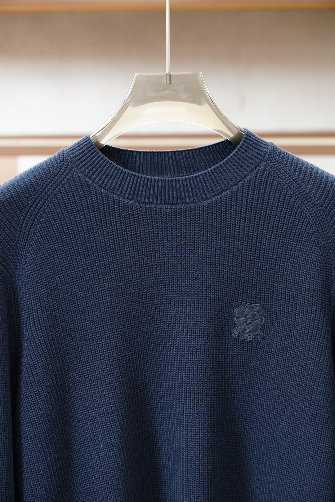 BC羊毛毛衣秋冬的温柔铠甲、秋冬衣柜里的王炸单品必须是BC这款羊毛毛衣🧶100%羊毛面料软糯到骨子里，贴