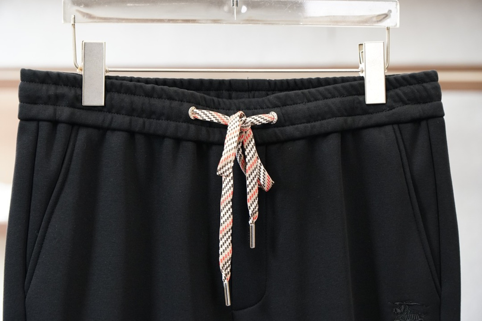 BBR-25秋冬# LO水貂绒一体加绒裤玫瑰花秋冬最不能缺少的加绒产物，尤其是这种品牌的裤装单品～真的是