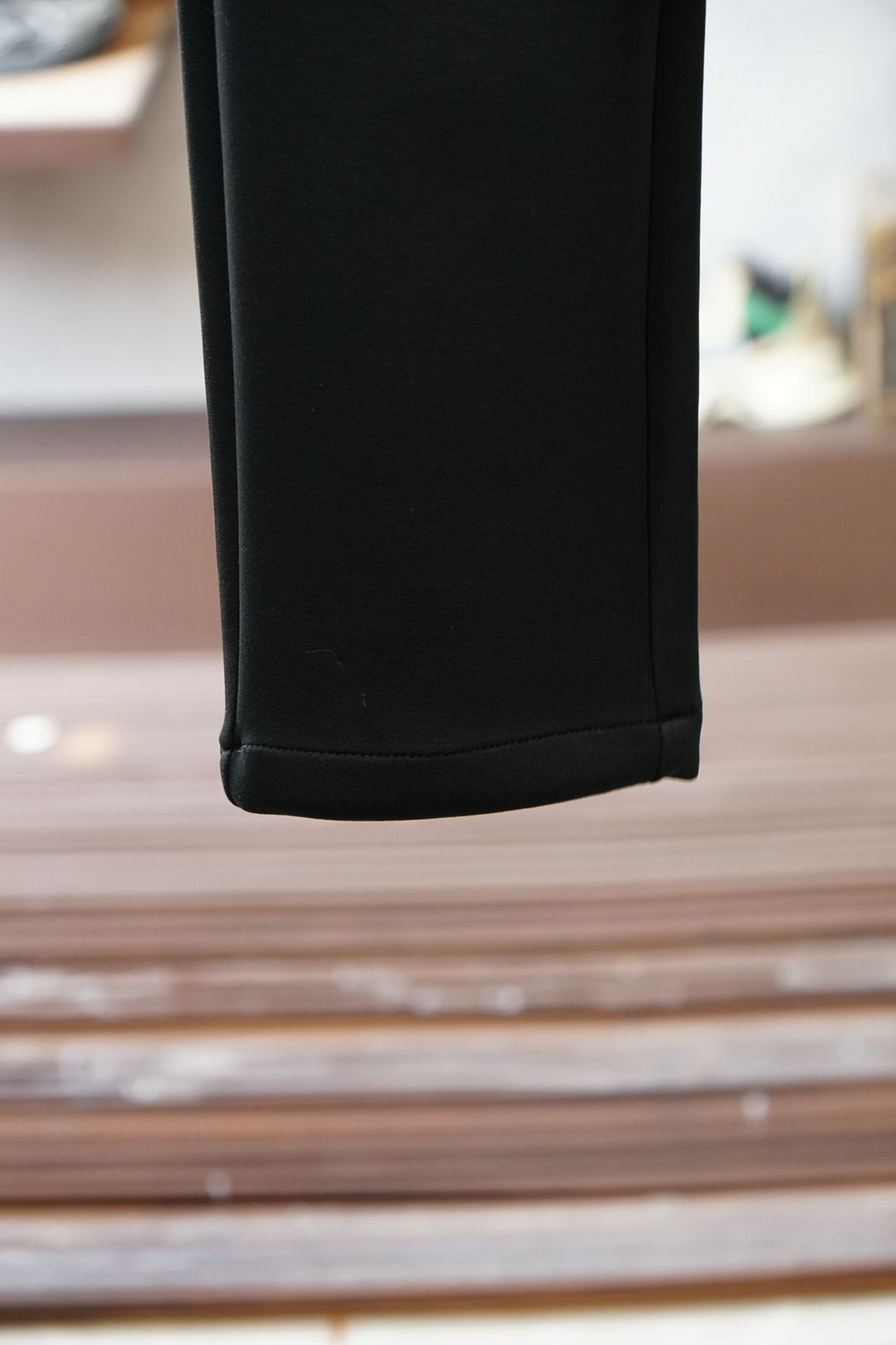 罗意威/2025年秋冬新品加厚休闲裤，🎺🎺客供定织精纺加厚棉料～今年大牌男装主推的一款新型面料，上身舒适