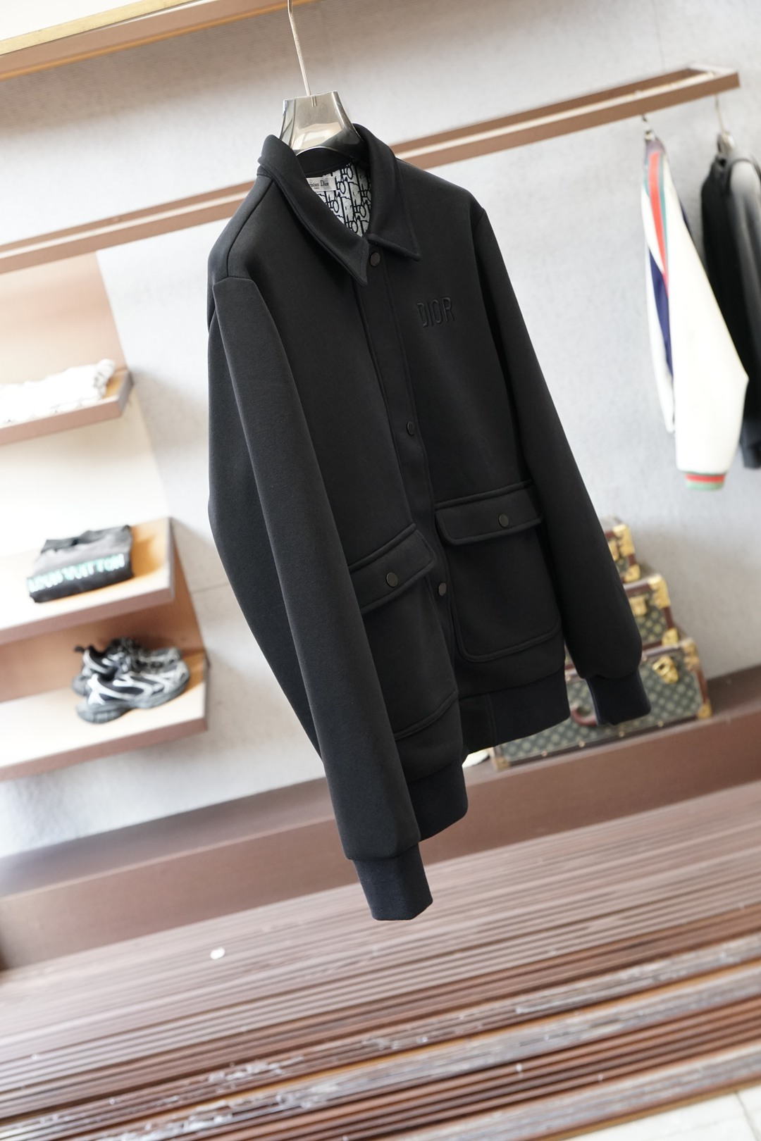 Dior迪奥_套装-2025秋冬系列上新✨ 秋冬新品！时尚男士休闲运动套装👍🏼采用高档定制舒适保暖面料，