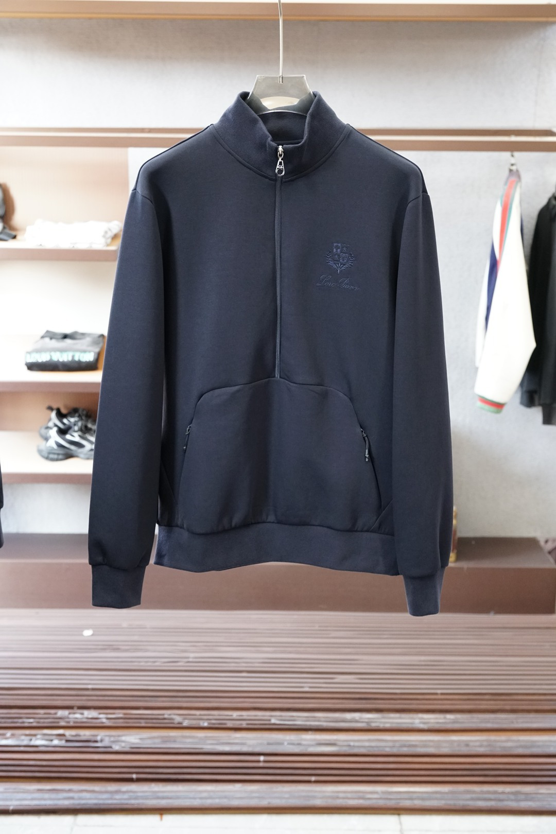 lP🆕-套装-2025秋冬系列上新✨ 秋冬新品！时尚男士休闲运动套装👍🏼采用高档定制舒适保暖面料，高克重