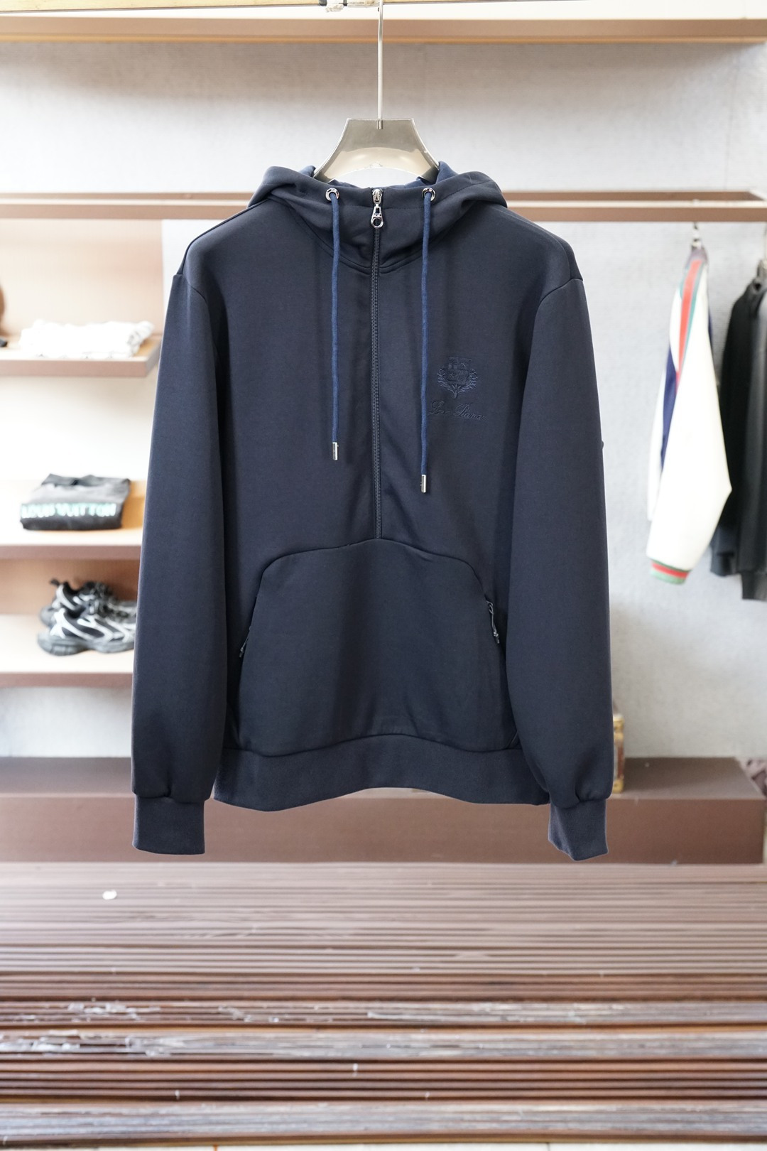 lP🆕-套装-2025秋冬系列上新✨ 秋冬新品！时尚男士休闲运动套装👍🏼采用高档定制舒适保暖面料，高克重