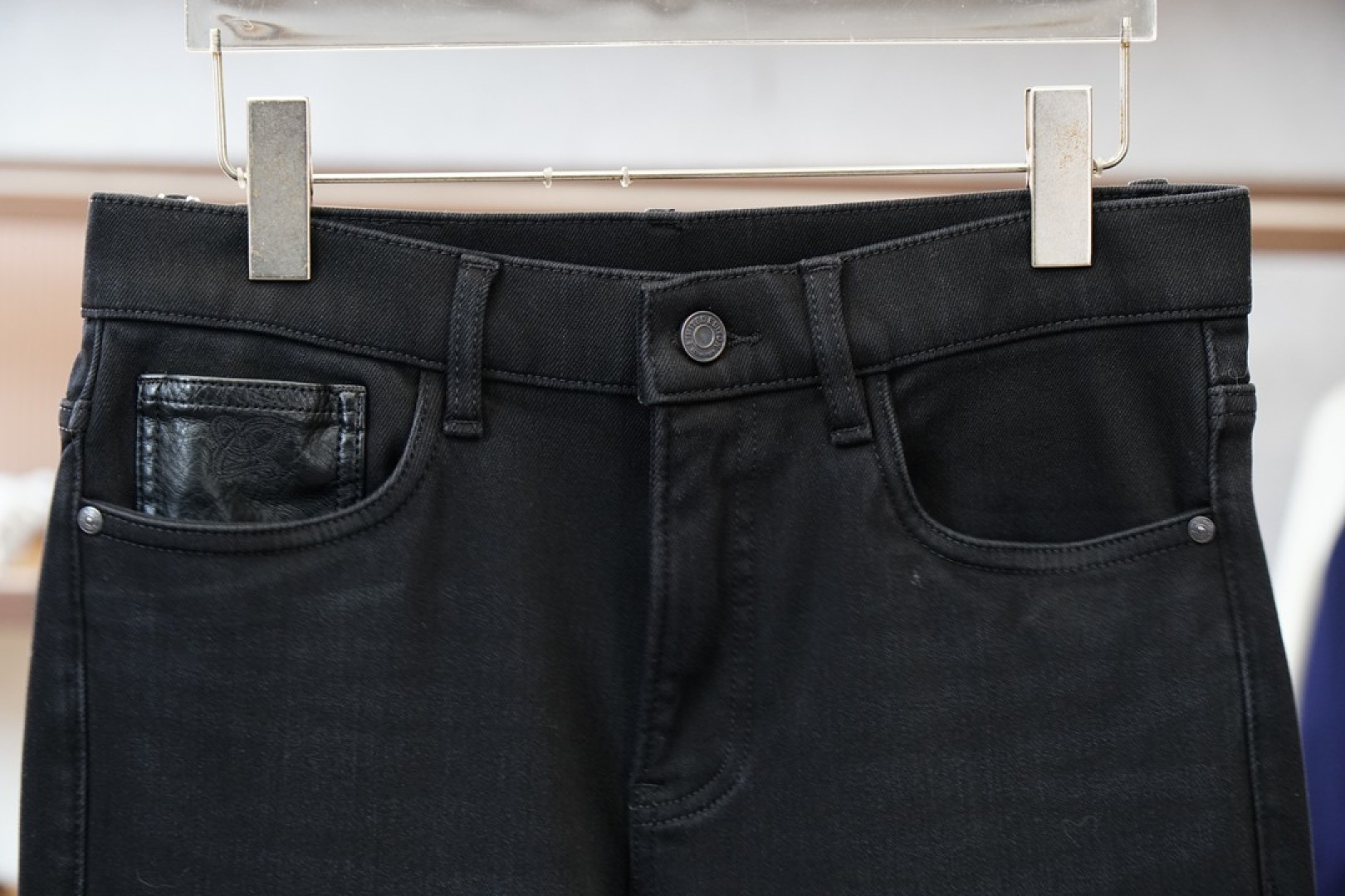 Loewe罗意威秋冬加厚牛仔裤☀️☀️💐💐25 🥥🥥秋冬爆款推荐 牛仔裤🆕独家原版开发出售 复刻版202