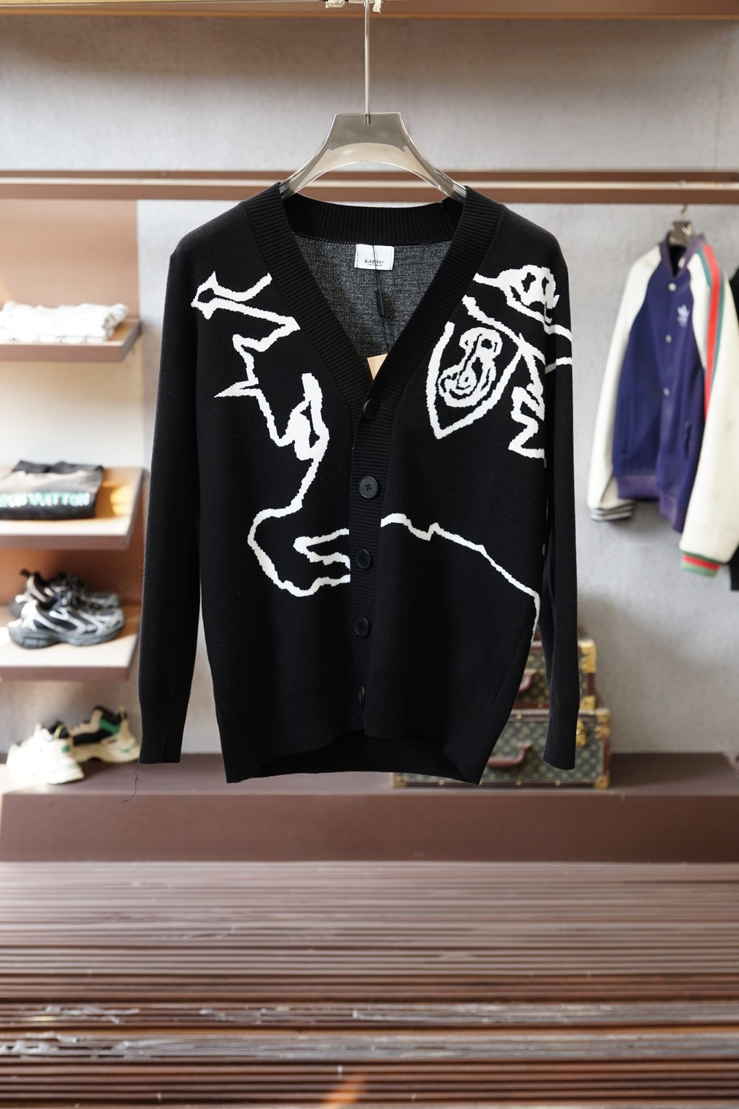 BBR巴宝莉/💞🪷💞2025秋冬开衫毛衣外套🪷优质羊毛，😘简约而不简单。💞休闲连帽款式，日常搭配出街轻松