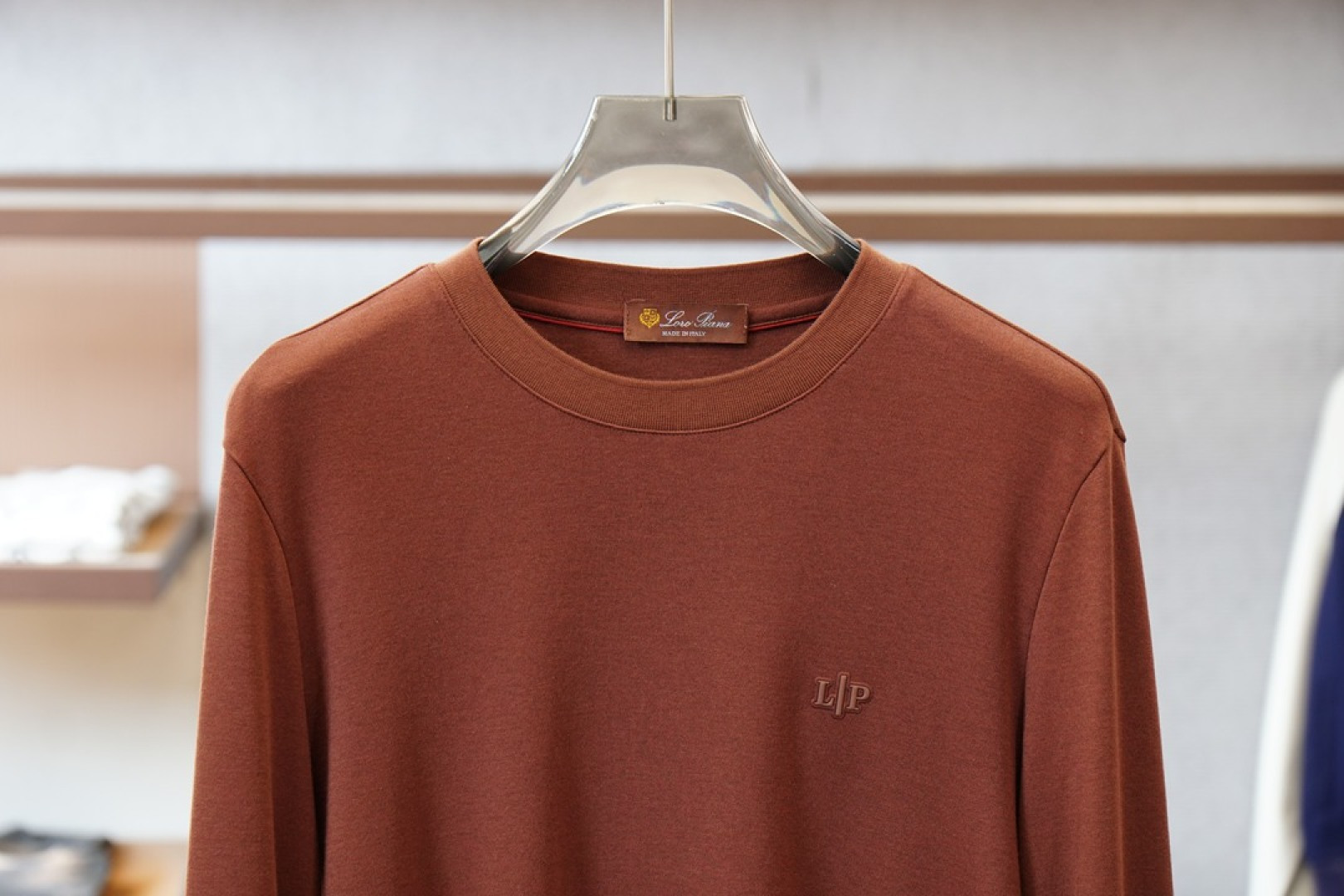 lp🆕2025秋冬最新字母徽标男士圆领长袖T恤，传统圆领套头款式，简单大方，胸前标志性lp🆕橡胶徽标，与