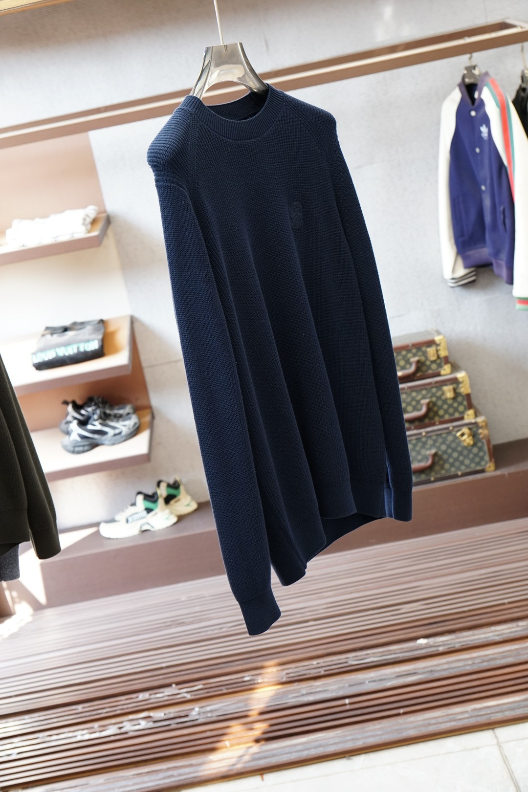 25秋冬新款 BC男士圆领毛衣，羊毛混纺面料 高品质天然纤维加倍呵护肌肤。整件衣服手感细腻 软糯 绵柔 