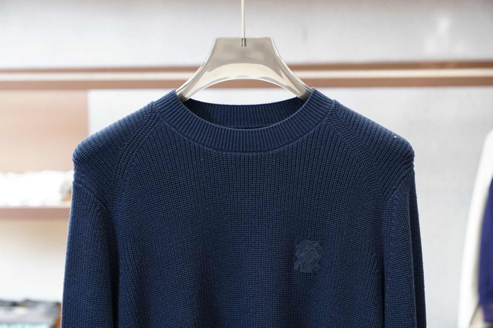 25秋冬新款 BC男士圆领毛衣，羊毛混纺面料 高品质天然纤维加倍呵护肌肤。整件衣服手感细腻 软糯 绵柔 