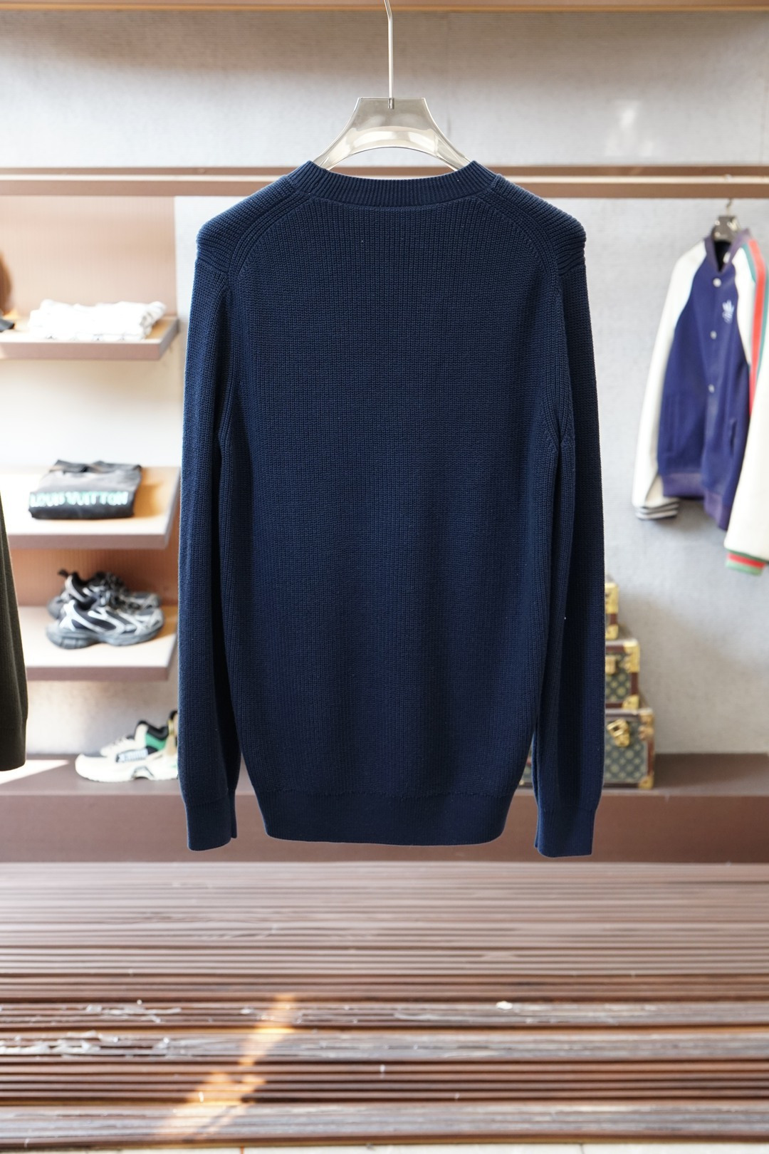 25秋冬新款 BC男士圆领毛衣，羊毛混纺面料 高品质天然纤维加倍呵护肌肤。整件衣服手感细腻 软糯 绵柔 