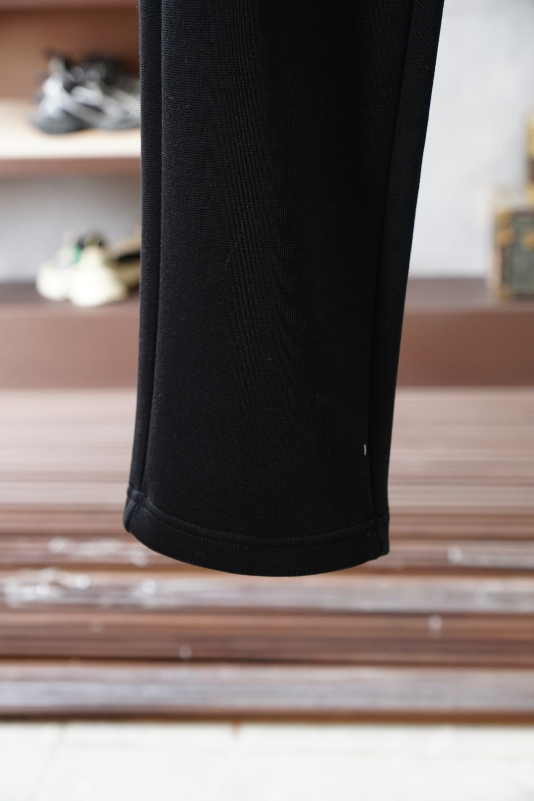 Prada普拉达/25秋冬 🌟🌟男士精品休闲裤.意大利🇮🇹进口面料，🩷🩷最新款上身版型无敌正!绝对可以闭