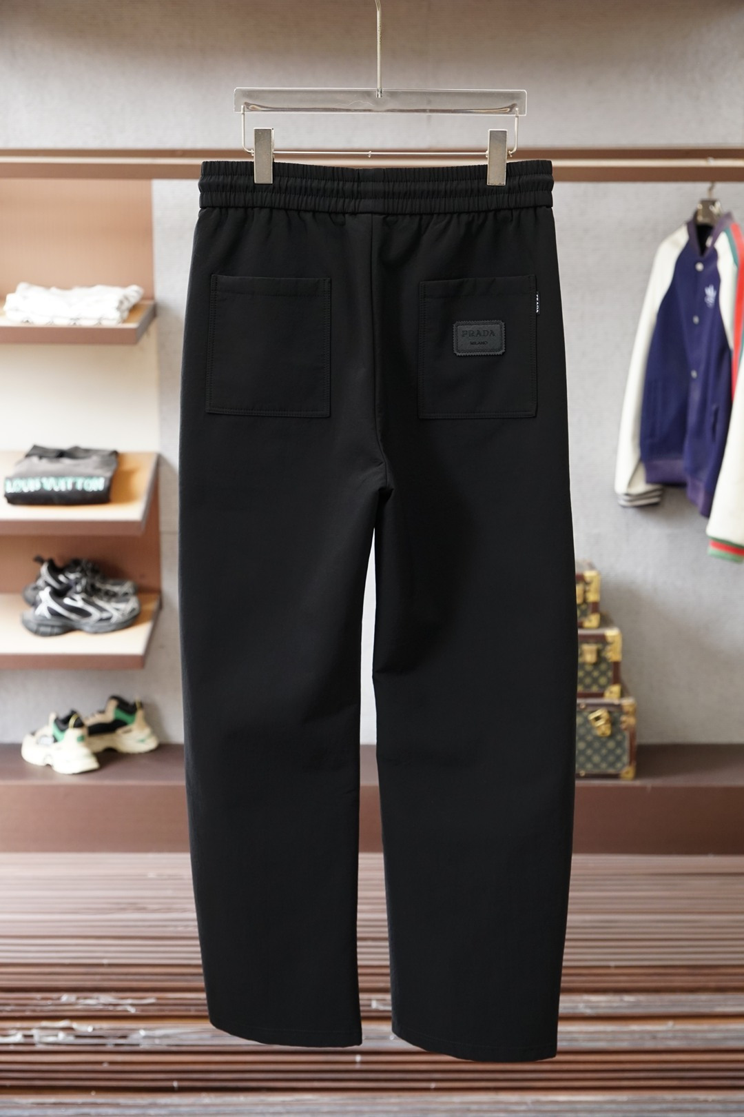 Prada普拉达-25秋冬 加厚🌟🌟男士精品休闲直筒裤史上最强修饰腿型拉长身材比例，.意大利🇮🇹进口面料