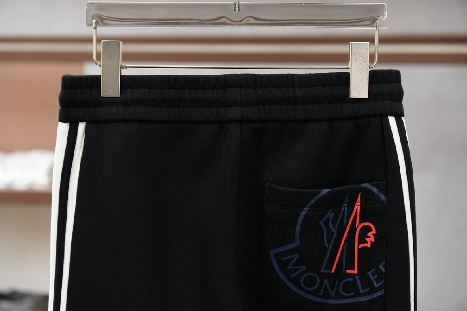 蒙口-2025 秋冬男士休闲裤🔥加厚棉面料休闲裤，最新款上身版型无敌正！🥯🥯绝对可以闭眼收的一款此款裤子