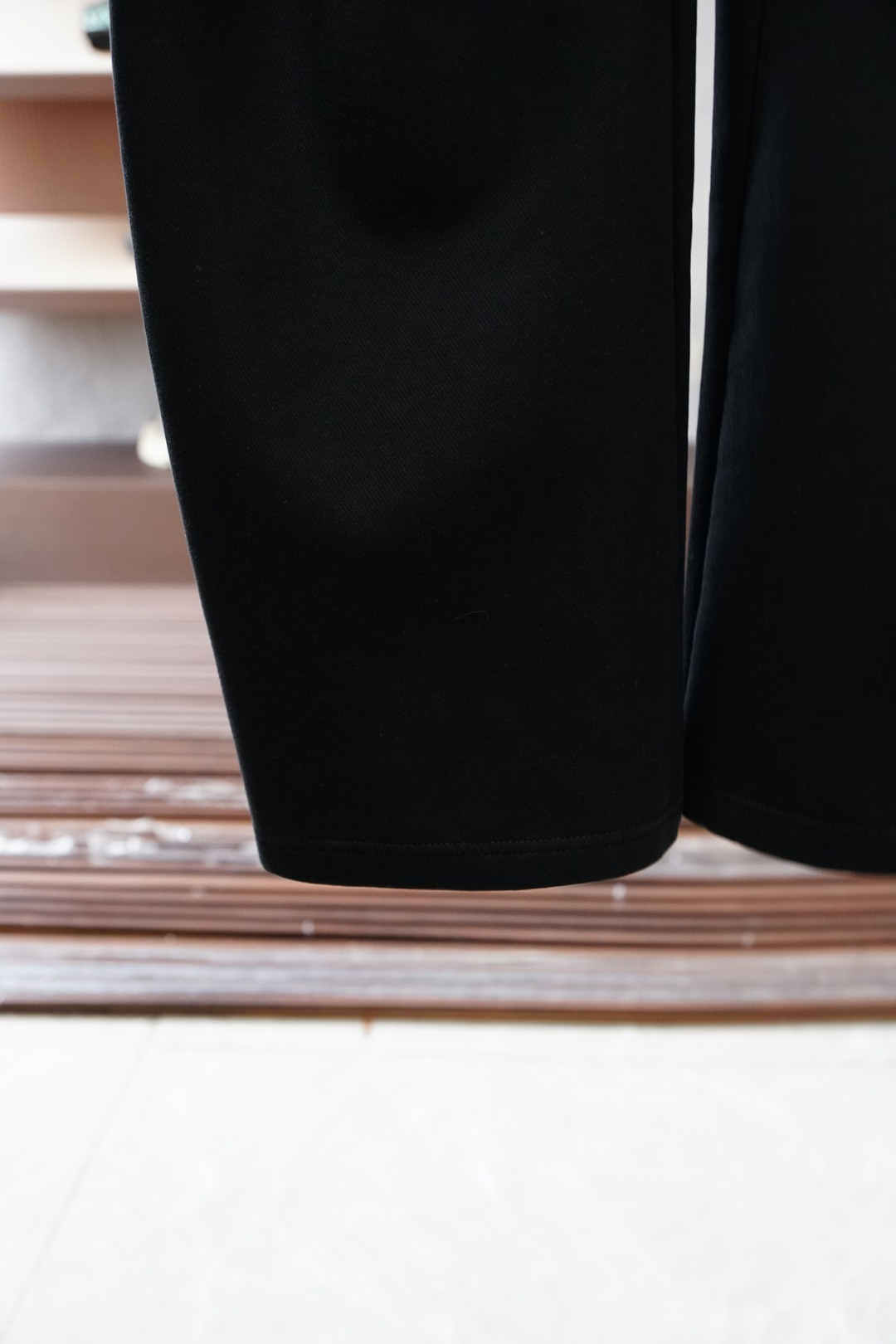 Dior迪奥_2025 秋冬男士休闲裤🔥加厚棉面料休闲裤，最新款上身版型无敌正！🥯🥯绝对可以闭眼收的一款