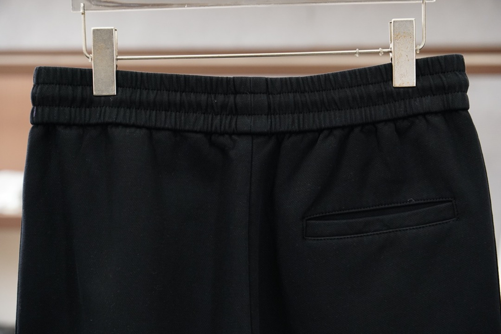 Dior迪奥_2025 秋冬男士休闲裤🔥加厚棉面料休闲裤，最新款上身版型无敌正！🥯🥯绝对可以闭眼收的一款