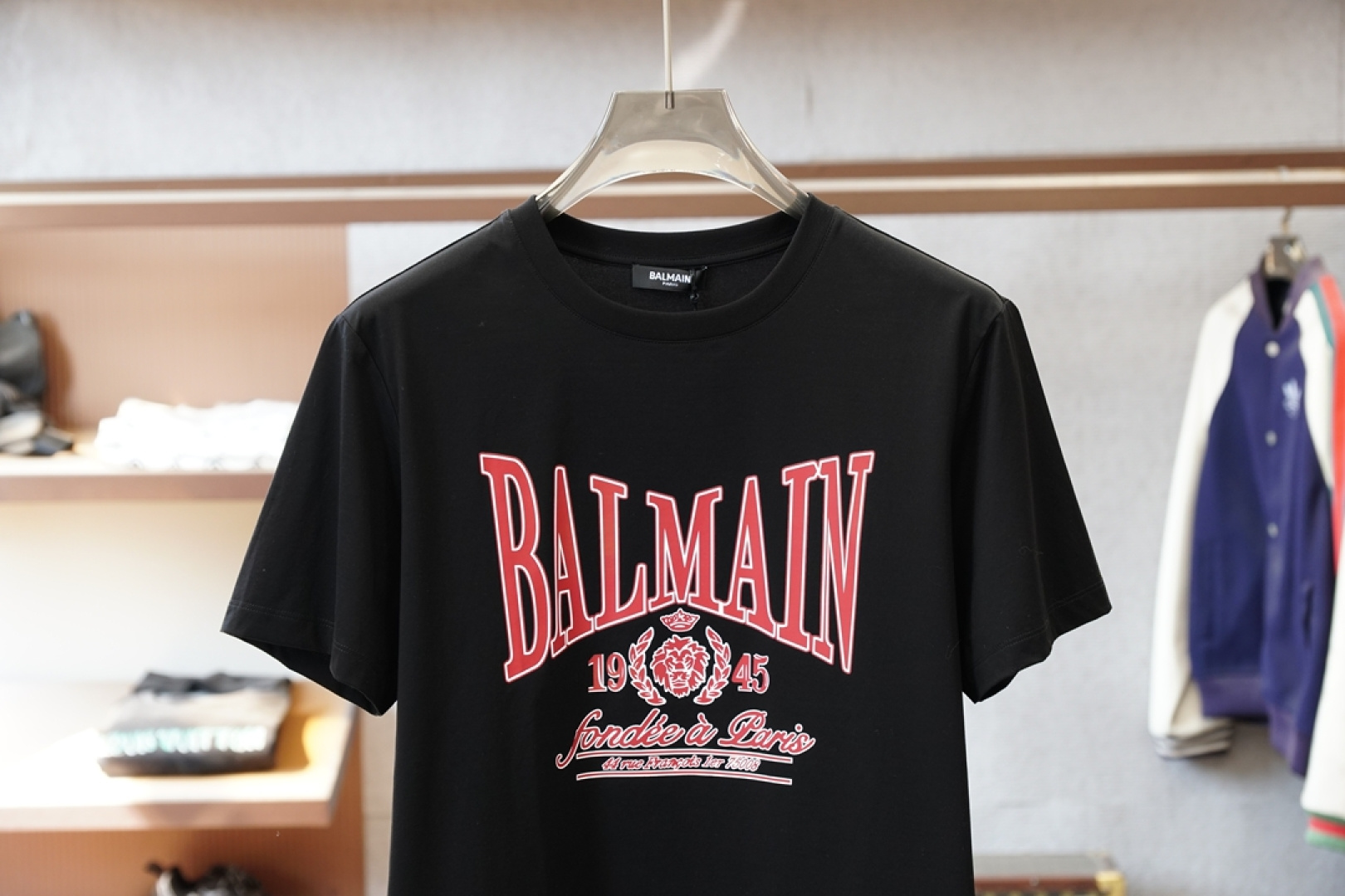 巴尔曼❤️👾❤️Balmain.SS26春夏字母印花标识短袖T恤，🏆🏆🍖正面饰“Balmain Pari