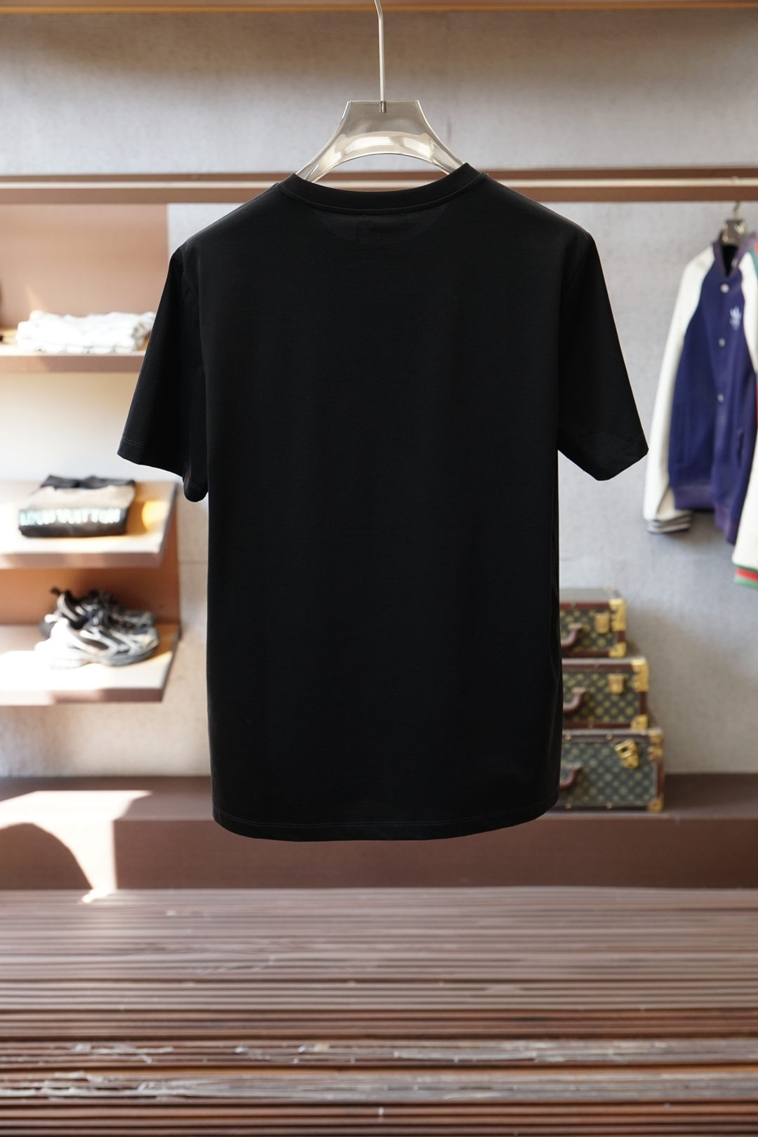 巴尔曼Balmain.🏆☀️🍻👾SS26春夏豹纹印花标识短袖T恤，🍻🥳🥳正面饰有豹纹+品牌字母印花工艺设