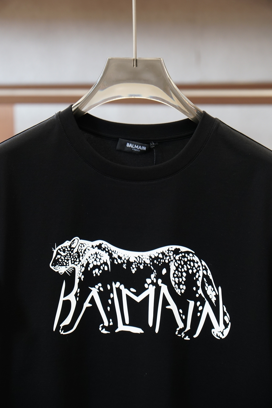 巴尔曼Balmain.🏆☀️🍻👾SS26春夏豹纹印花标识短袖T恤，🍻🥳🥳正面饰有豹纹+品牌字母印花工艺设