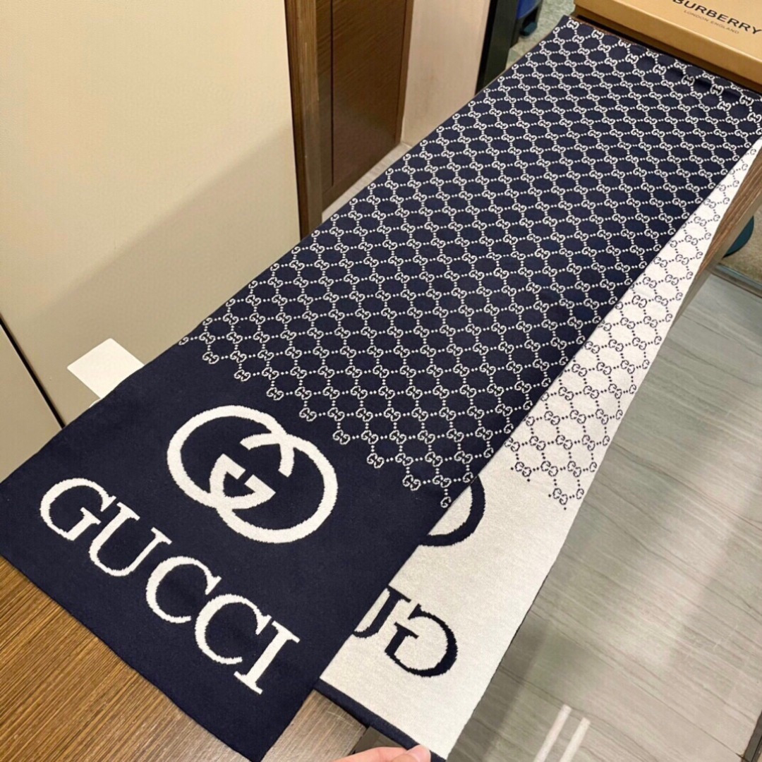 爆款上新 情侣款👍👍GG【经典GG】独家牛货🐂 奢华尽在尺寸之间，高端品质‼️具有超高羊绒品质才会被此品