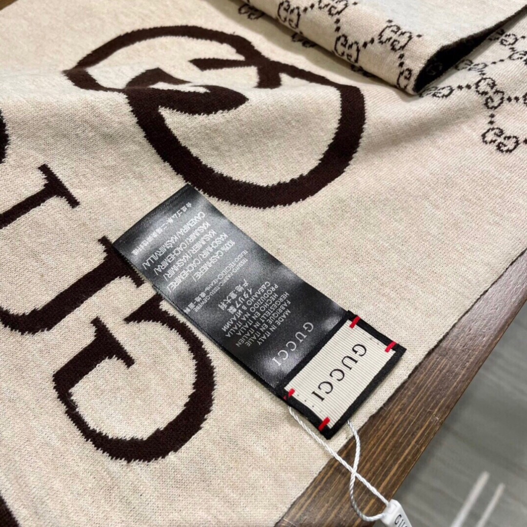 爆款上新 情侣款👍👍GG【经典GG】独家牛货🐂 奢华尽在尺寸之间，高端品质‼️具有超高羊绒品质才会被此品