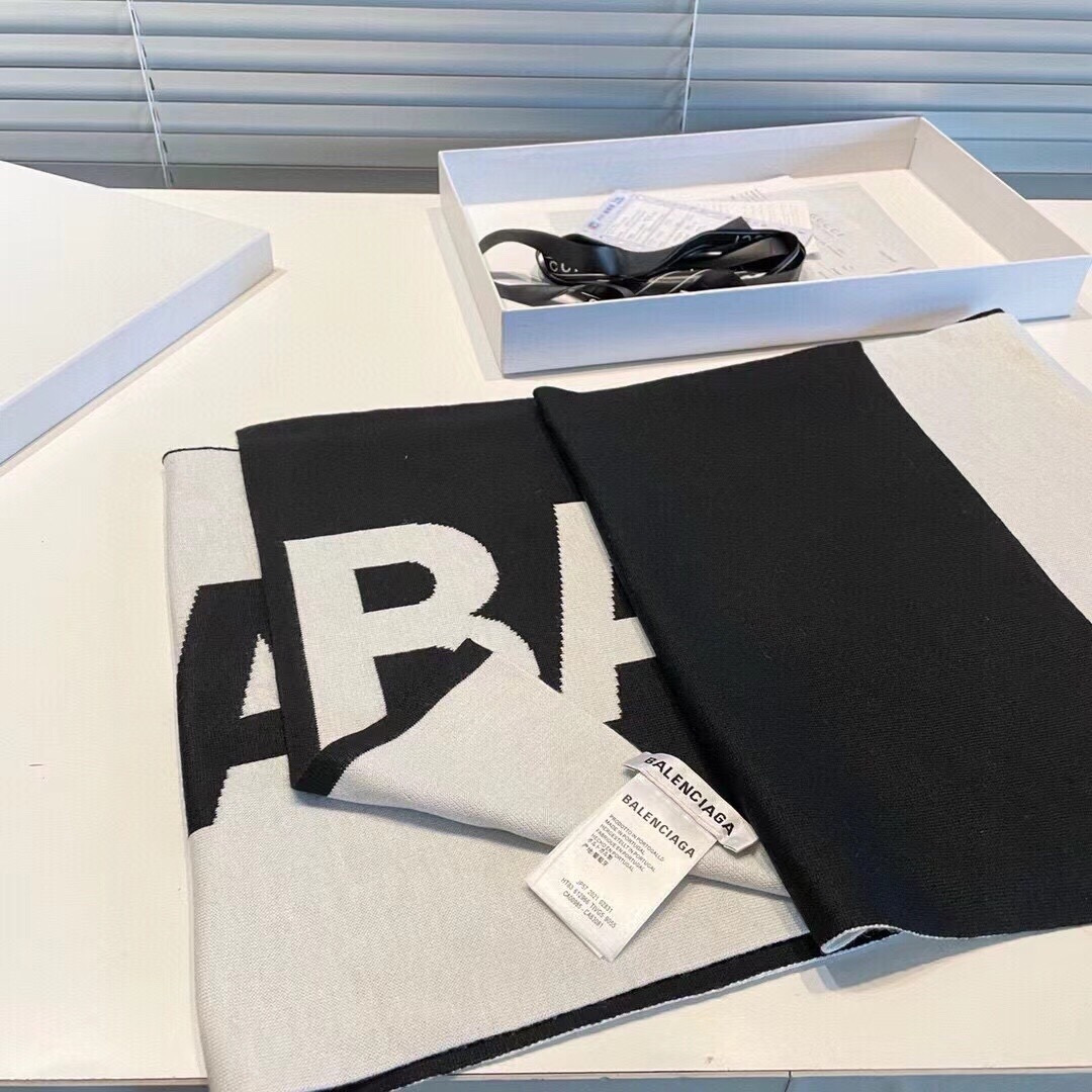 💋代购级别2025专柜最新款💨巴黎世家 火爆来袭💥🎊顶级色织工艺。此工艺只有大牌纯正代工厂才有的工艺‼️