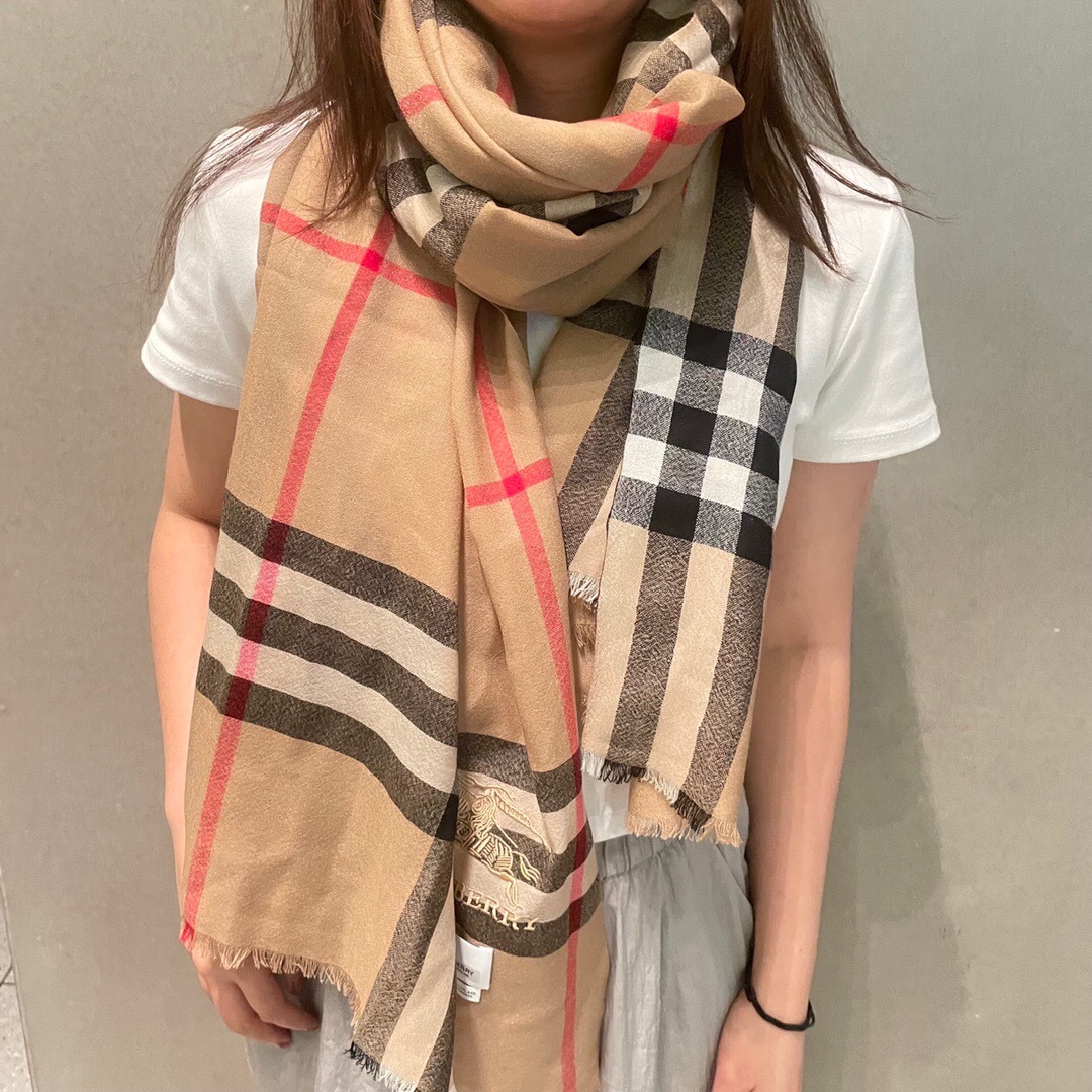 💟👍重磅推荐⚠️原单❗️专柜新款同步上新🎀巴宝利BURBERRY-ENGLAND✨爆款澳洲进口纯羊绒格子