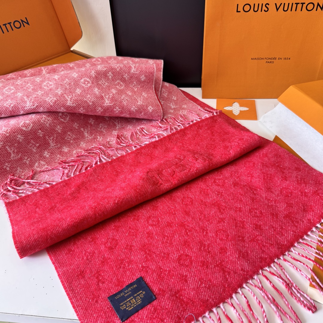 ❤️新款LV 2025高品质 官网同步【双面围巾】经典优雅[礼物]~气质到骨子里[色]新一季的面料超高级