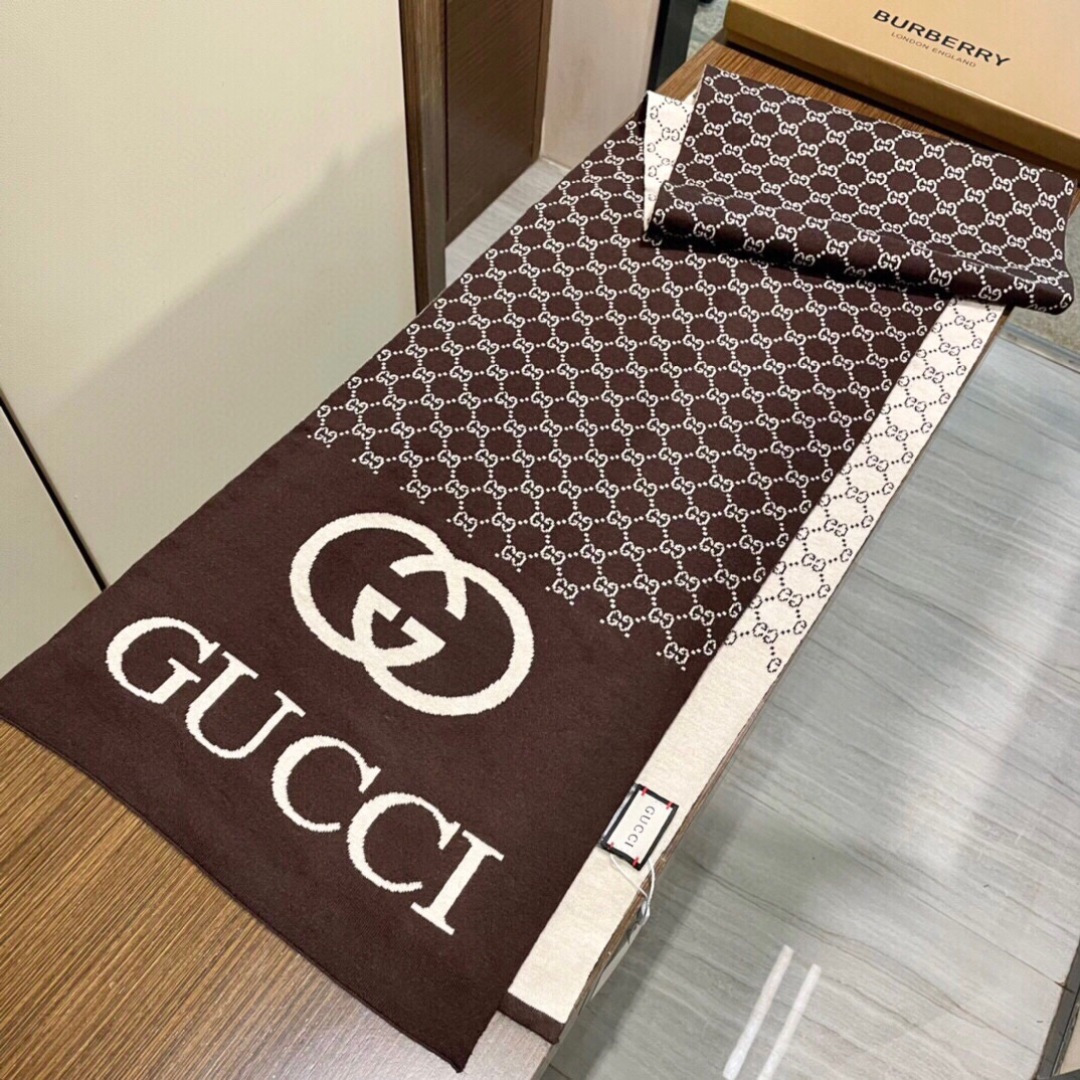 爆款上新 情侣款👍👍GG【经典GG】独家牛货🐂 奢华尽在尺寸之间，高端品质‼️具有超高羊绒品质才会被此品