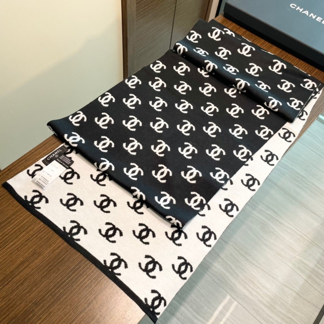 💋专柜最新款💨迪奥火爆来袭💥🎊顶级色织工艺🔥此工艺只有大牌纯正代工厂才有的工艺‼️100%顶级针织加羊绒