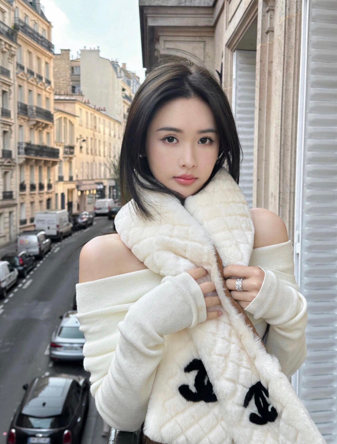 【▪️超级保暖Chanel秋冬新款！！！】简约奢华大气白富美，进口人工皮草和羊绒的结合，高级的范畴已不只