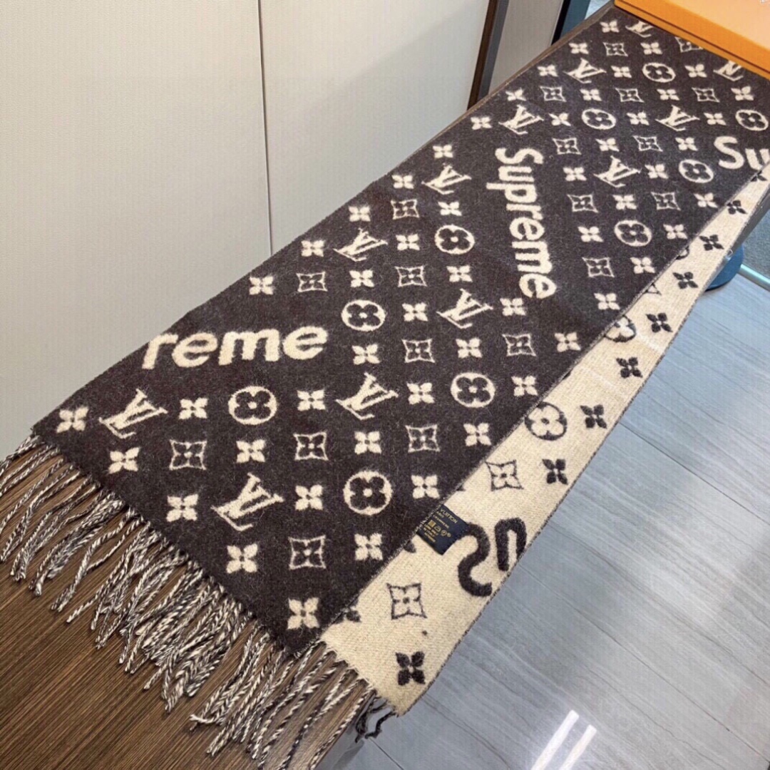 高版本 最好的SuPerme‼️超级软糯【LV SuPreme LV联名围巾】.红透了半边天❣️达人标配
