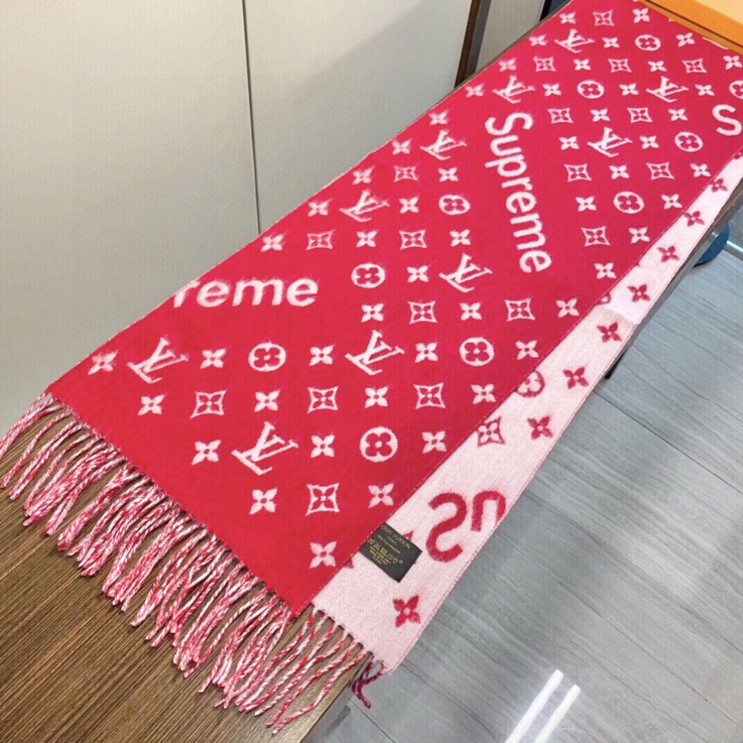 高版本 最好的SuPerme‼️超级软糯【LV SuPreme LV联名围巾】.红透了半边天❣️达人标配