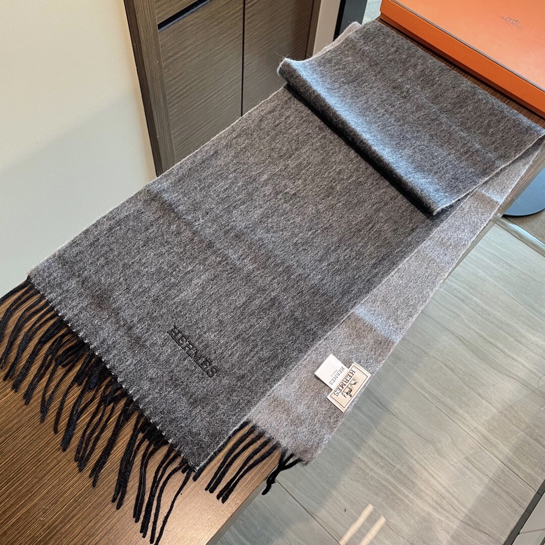 新色到❤️ 怒推走量双面爱马仕新款🎊重磅推荐🎊官网最新款💥 100%顶级山羊绒材质🔥非常保暖👑 柔软亲肤