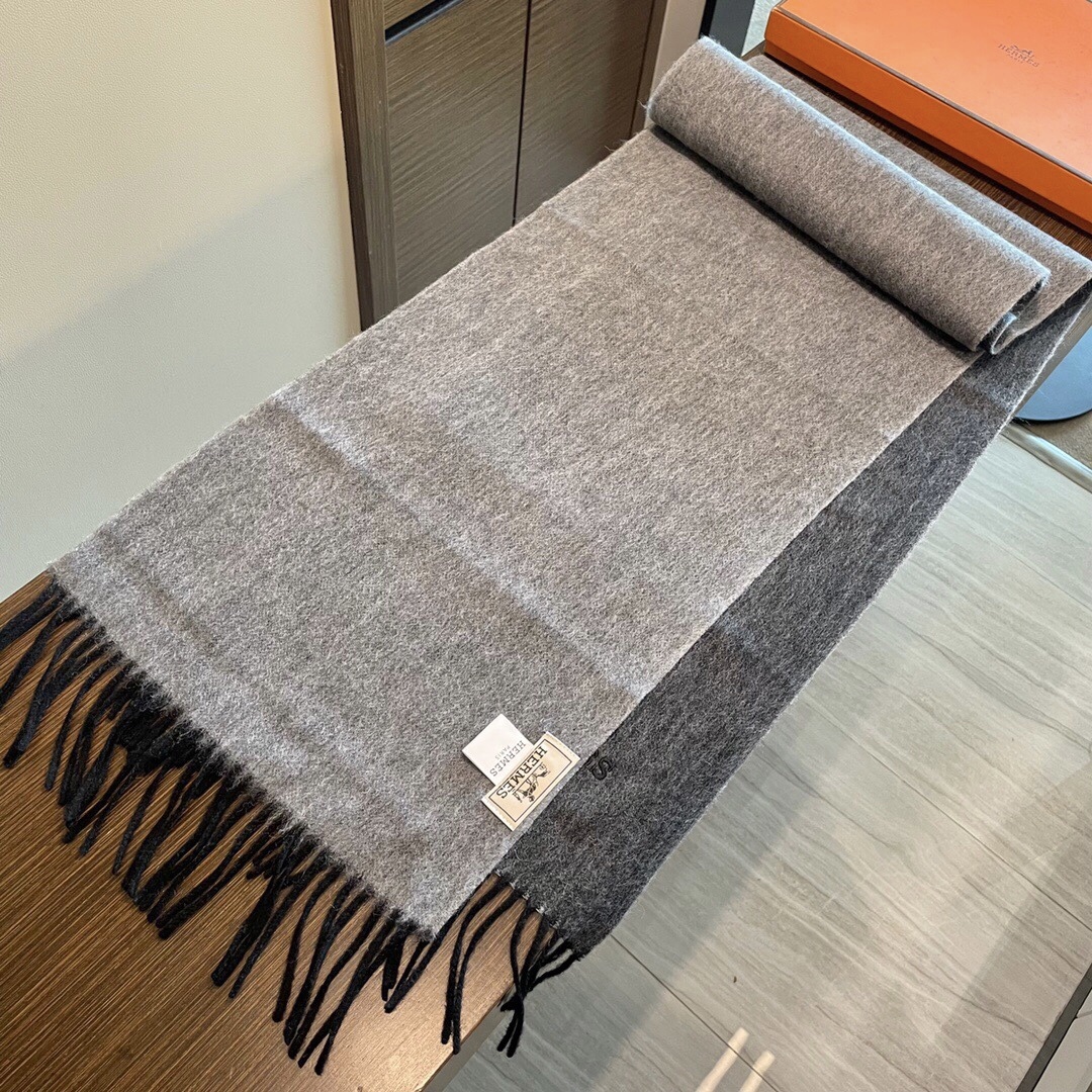 新色到❤️ 怒推走量双面爱马仕新款🎊重磅推荐🎊官网最新款💥 100%顶级山羊绒材质🔥非常保暖👑 柔软亲肤