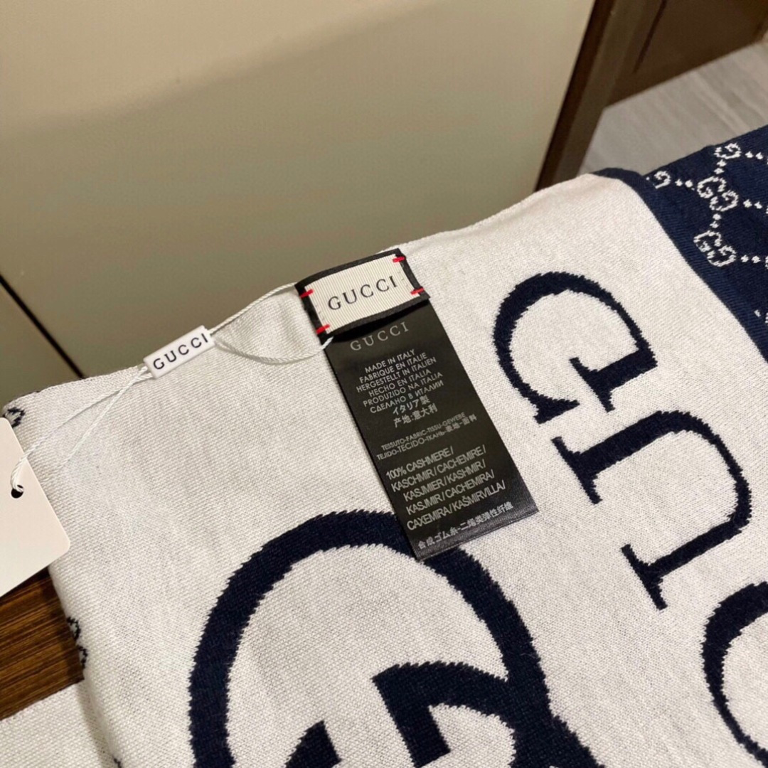 爆款上新 情侣款👍👍GG【经典GG】独家牛货🐂 奢华尽在尺寸之间，高端品质‼️具有超高羊绒品质才会被此品