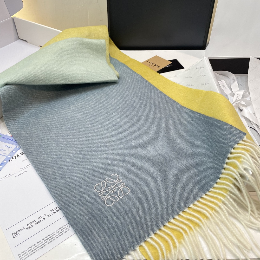 Loewe罗意威今年最新的订单(讲真，送人自用百分推荐)SviP推荐(自留.品质绝对放心).真心觉得可以