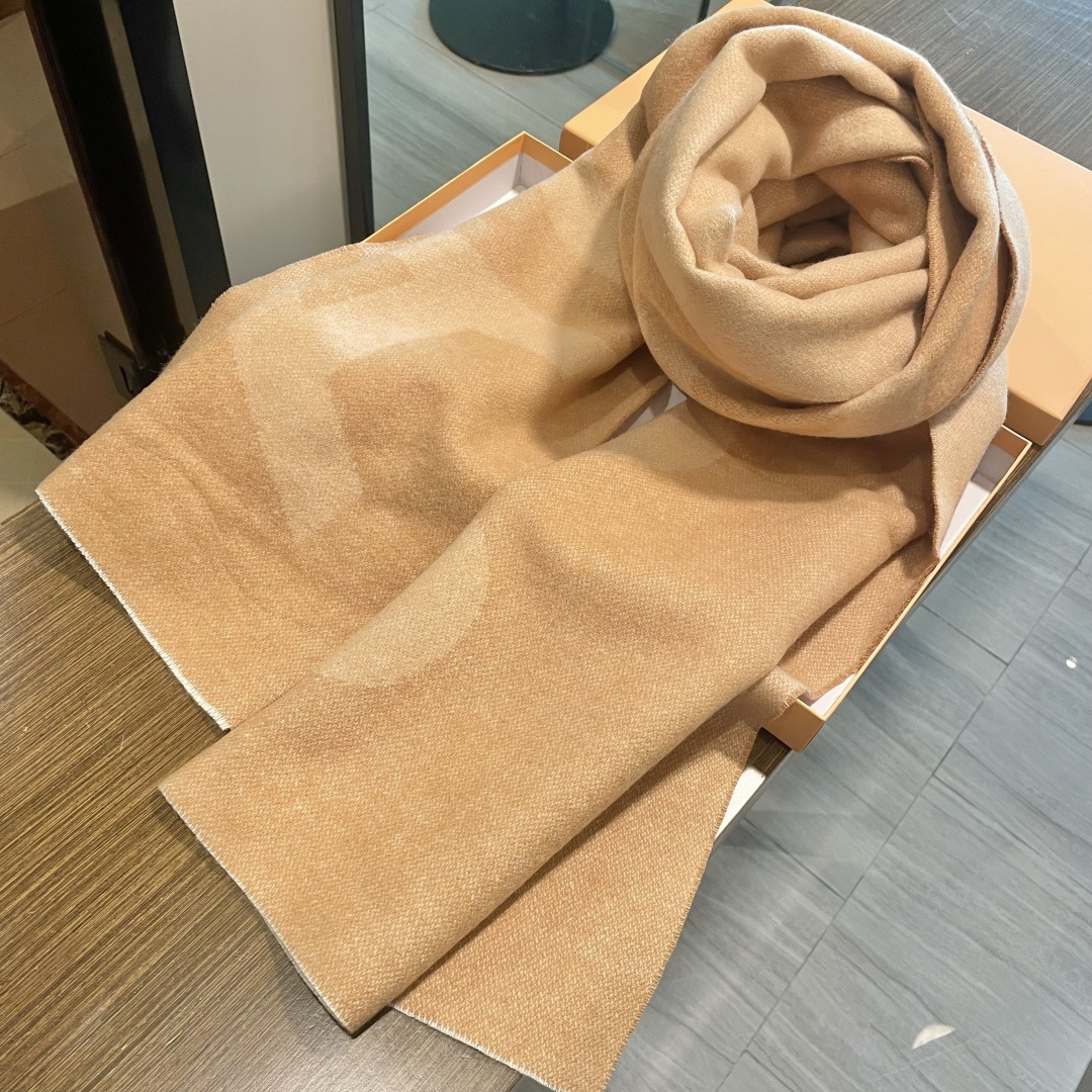 【acne大字母披肩】今年最热的款 🚨🚨原单原厂出品 超级大logo 🎆🎆双面三色纱提花工艺 🎟🎟波普艺