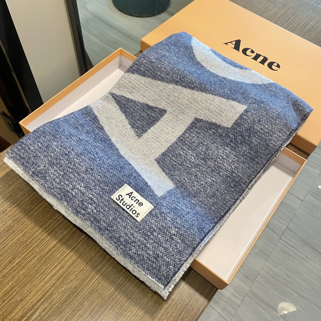 【acne大字母披肩】今年最热的款 🚨🚨原单原厂出品 超级大logo 🎆🎆双面三色纱提花工艺 🎟🎟波普艺