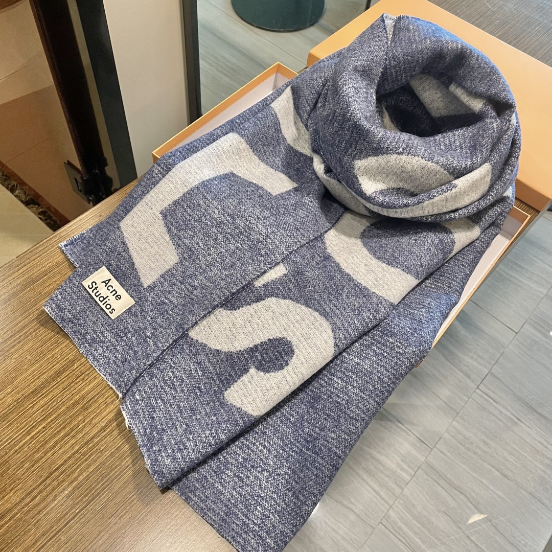 【acne大字母披肩】今年最热的款 🚨🚨原单原厂出品 超级大logo 🎆🎆双面三色纱提花工艺 🎟🎟波普艺