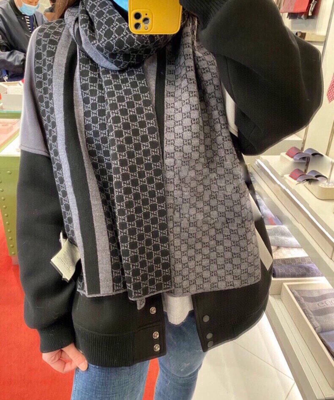 💋专柜最新款💨古奇火爆来袭💥🎊顶级色织工艺。此工艺只有大牌纯正代工厂才有的工艺‼️100%顶级针织加羊绒