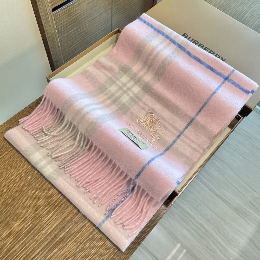 爆款‼️顶级高尖端巴宝利供迪拜出口货‼️】🎀男士女士围巾新品✨羊绒经典条纹编织👐围巾♨️高尖端产物⚠️经