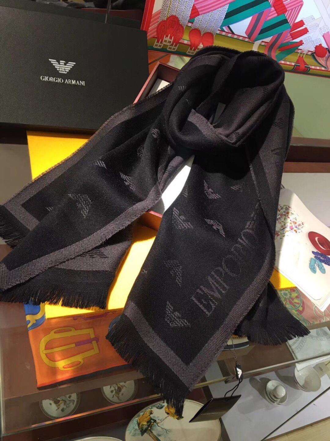 怒赞自留‼️家属福利，专柜同步在售，这个价格真的无敌超值！亲妈价格回馈~买到绝对值‼️Armani阿玛尼