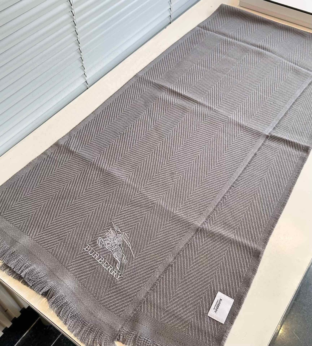 到货了 巴宝莉新款到货！海外原单，专柜原版，👏🎀️精美 今年超流行的款✨颜色随便百搭精神现👍💓🎀时尚级惊