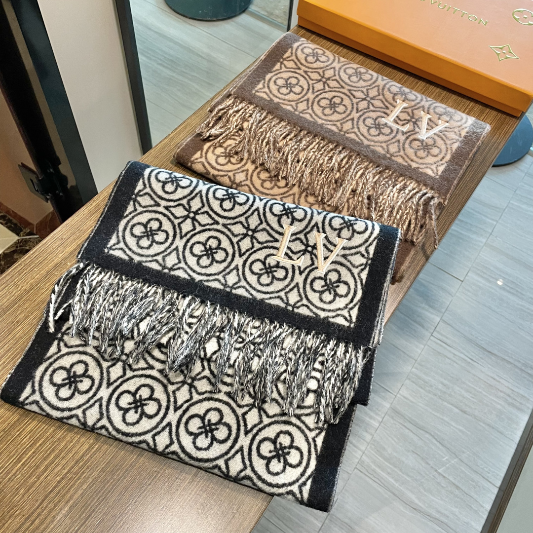 LV当下最主打男女款‼️】时下最。时尚的Logo潮流风格！非常有型，可以做情侣款❤️型男型女，绅士，白富