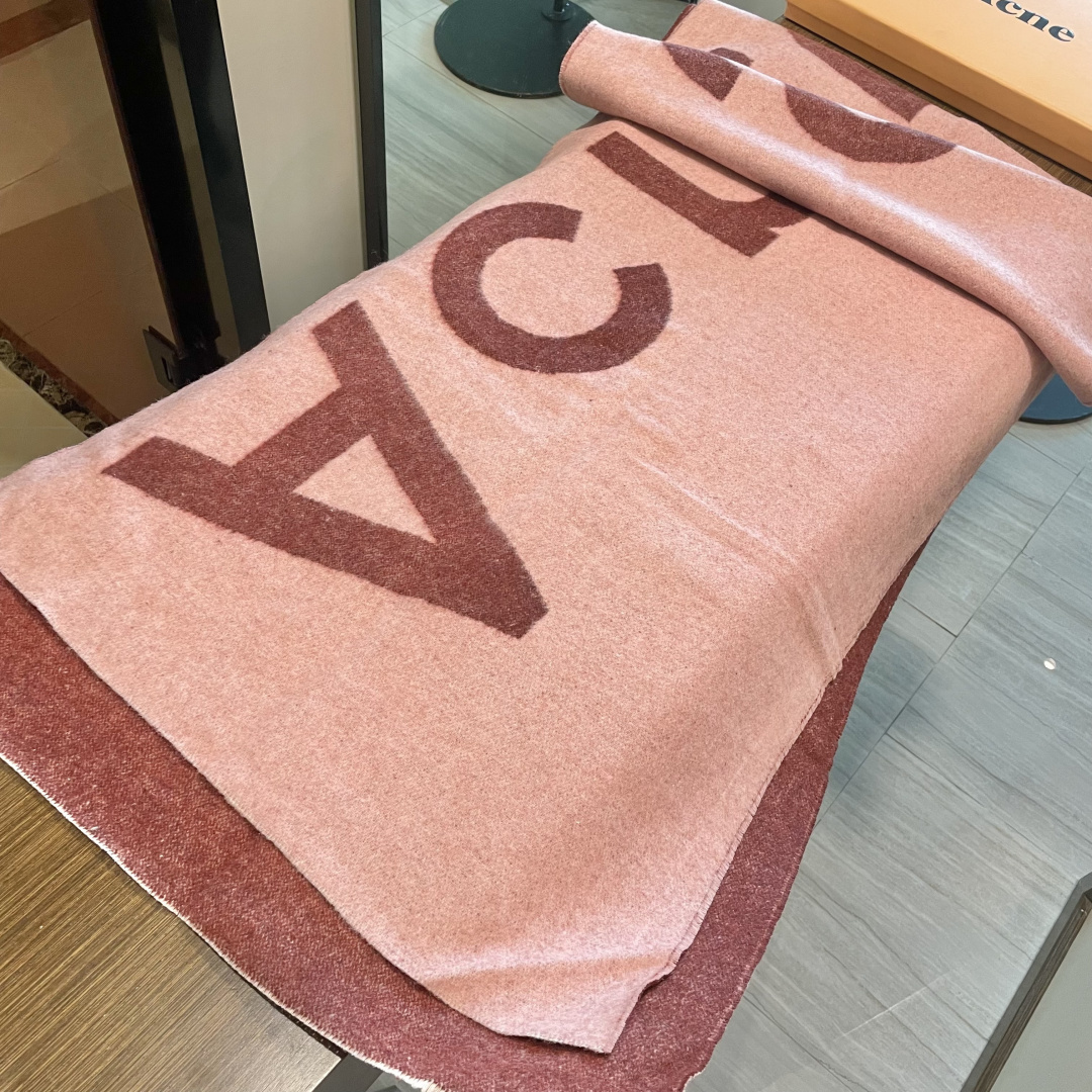 【acne大字母披肩】今年最热的款 🚨🚨原单原厂出品 超级大logo 🎆🎆双面三色纱提花工艺 🎟🎟波普艺