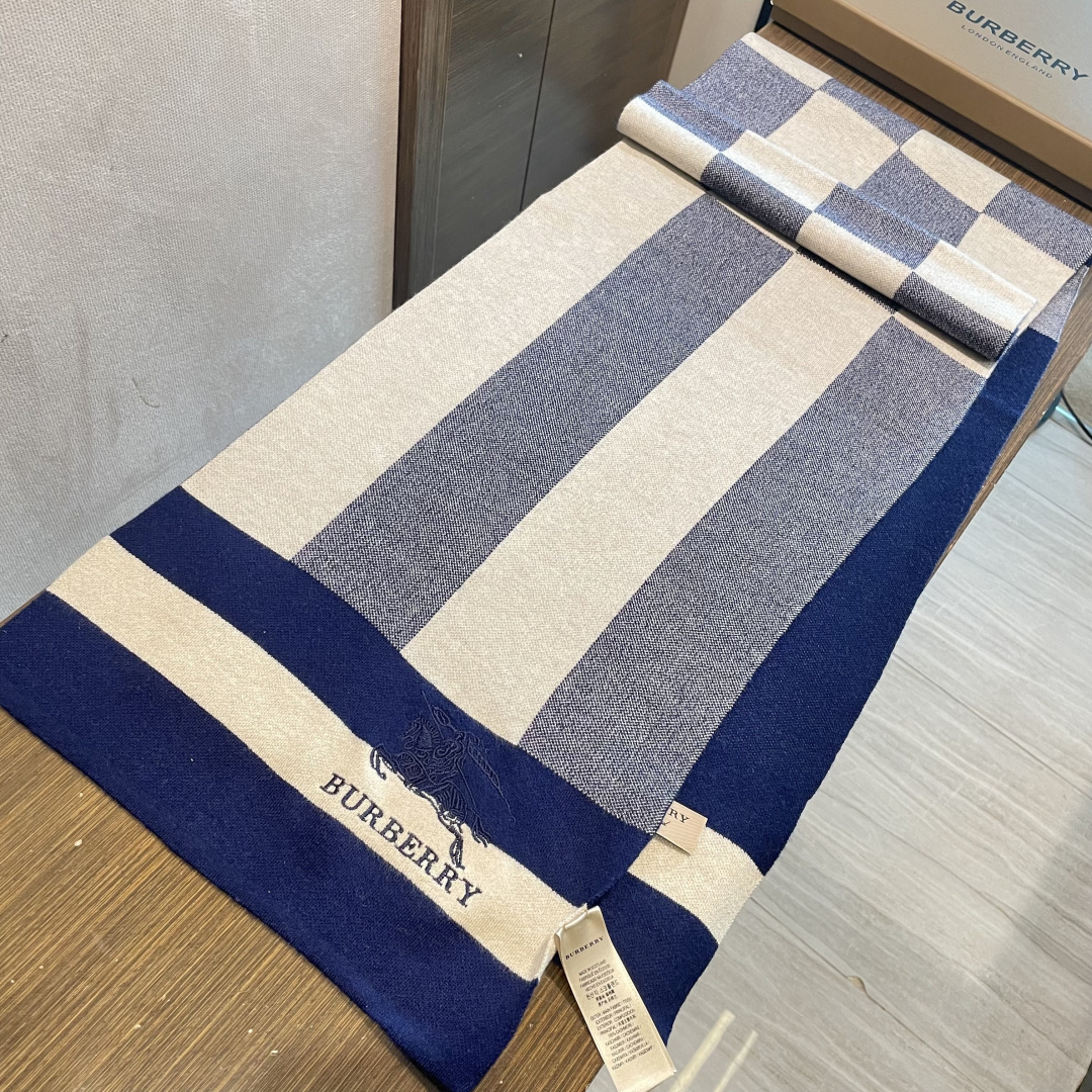 爆款上新 情侣款👍👍B家【经典战马】独家牛货🐂 奢华尽在尺寸之间，高端品质‼️具有超高羊绒品质才会被此品