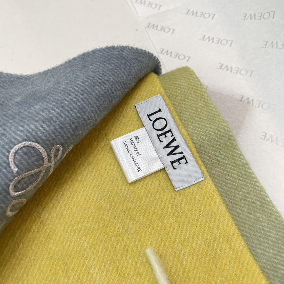 Loewe罗意威今年最新的订单(讲真，送人自用百分推荐)SviP推荐(自留.品质绝对放心).真心觉得可以
