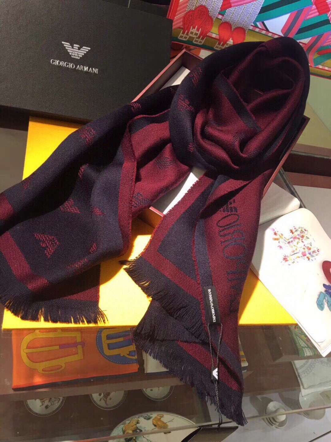 怒赞自留‼️家属福利，专柜同步在售，这个价格真的无敌超值！亲妈价格回馈~买到绝对值‼️Armani阿玛尼